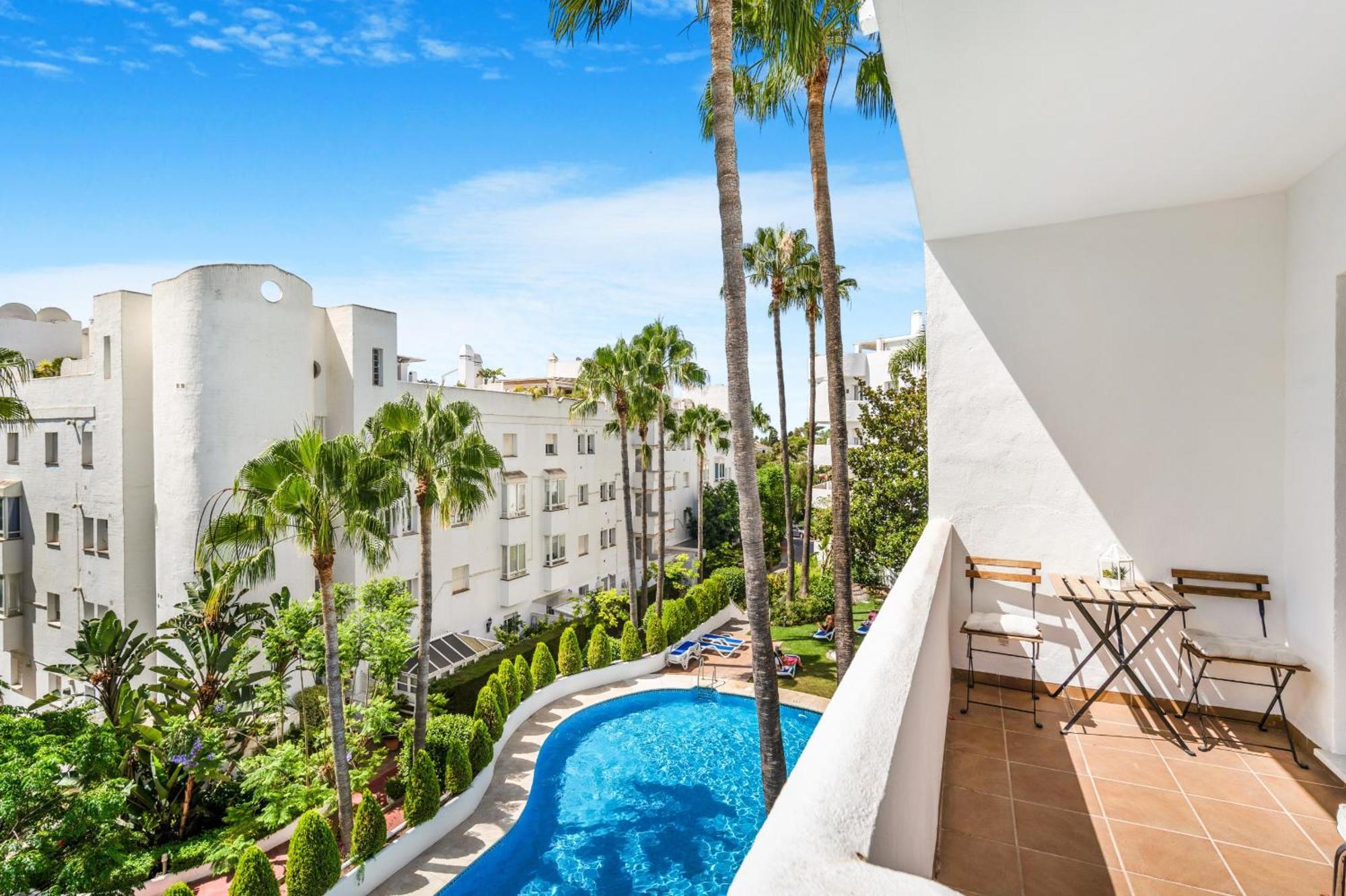 Real Golden Mile - 3 Bedroom Apartment