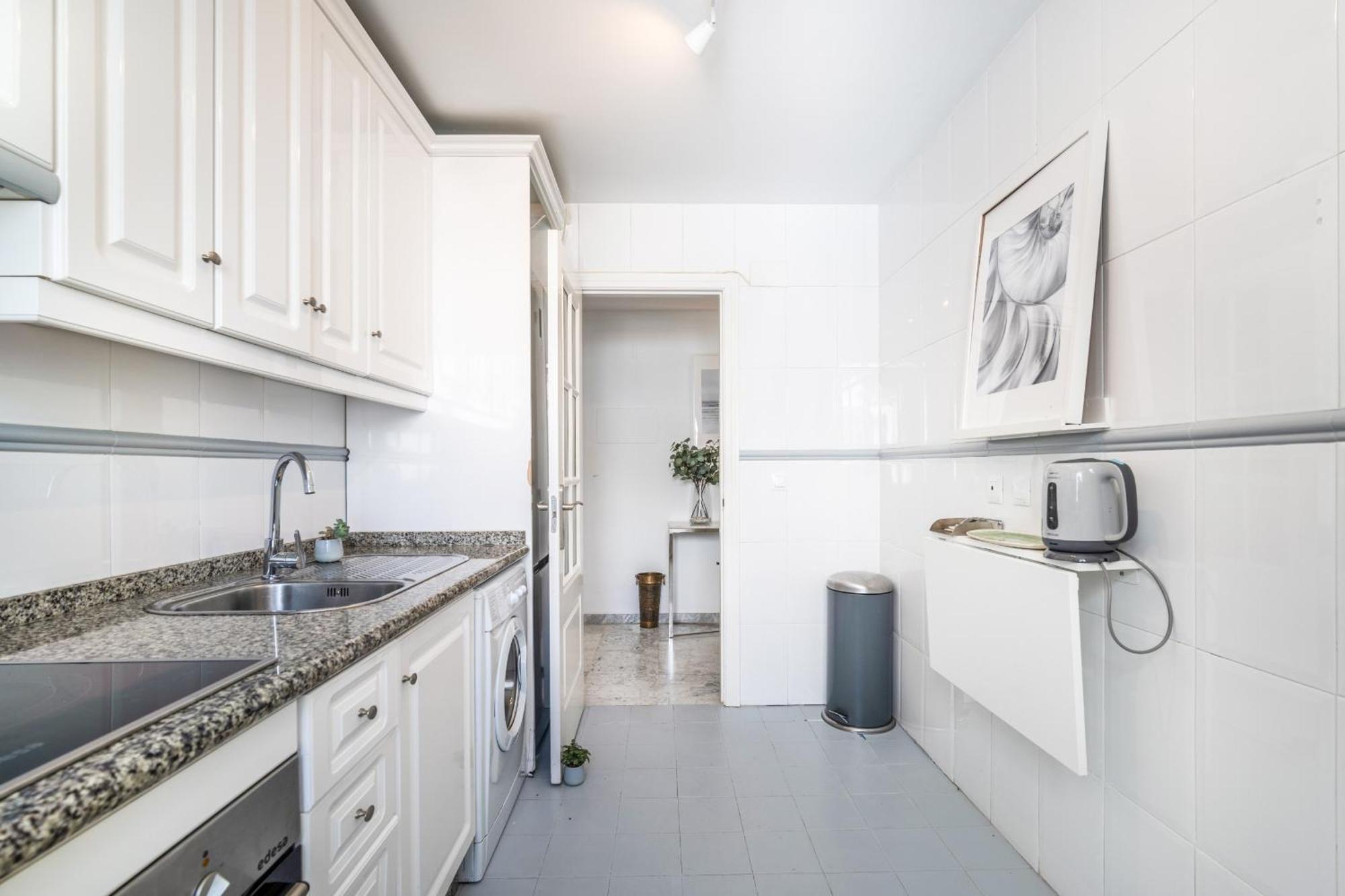 Real Golden Mile - 3 Bedroom *
